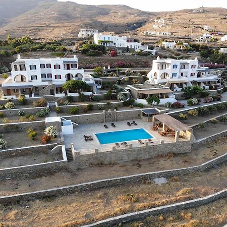 En Plo Aparthotel Agios Romanos Eksteriør bilde