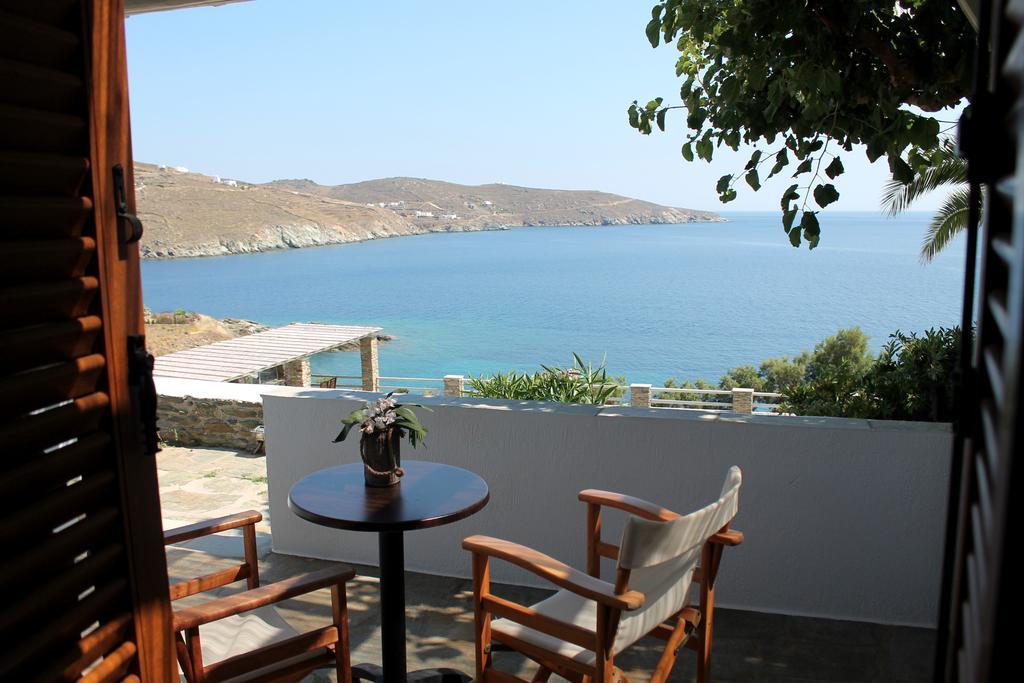 En Plo Aparthotel Agios Romanos Eksteriør bilde