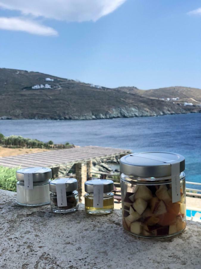 En Plo Aparthotel Agios Romanos Eksteriør bilde