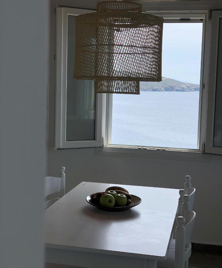 En Plo Aparthotel Agios Romanos Eksteriør bilde